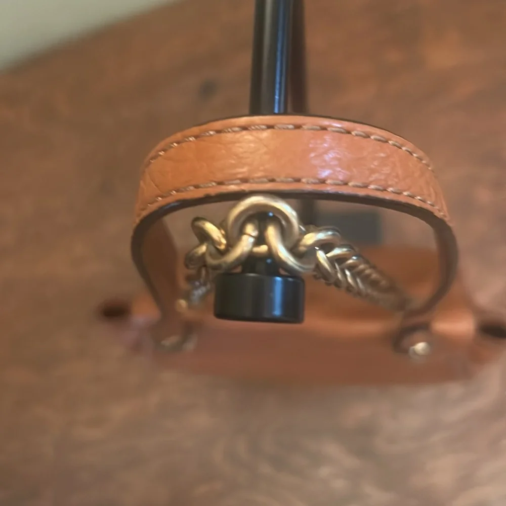 Marc by Marc Jacobs Chain Reaction Robin Shoulder Bag - Picture 9 of 10